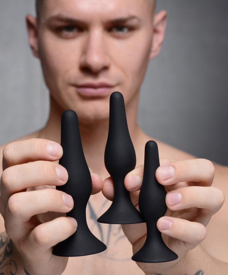 ag376-male-model-002