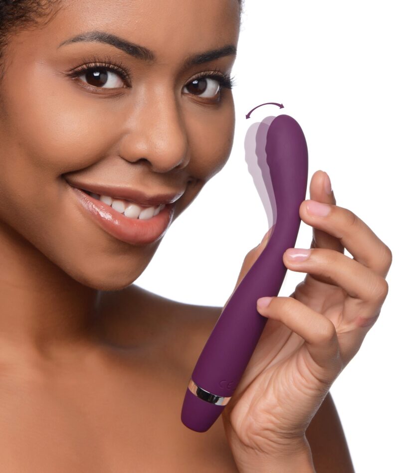 ag803-female-model-001